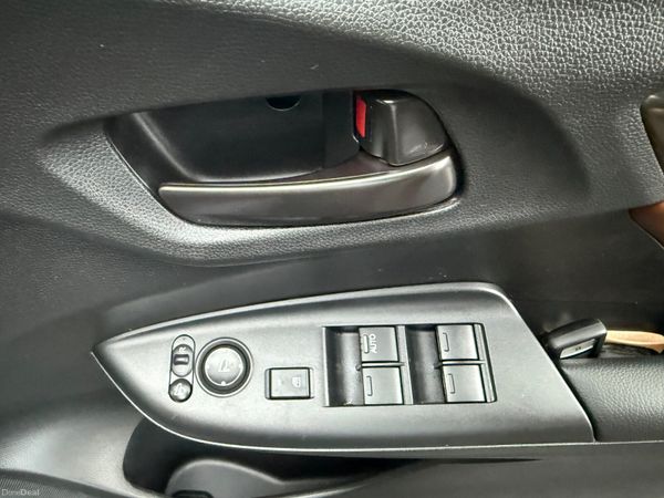 2019 Honda Fit 1.5 Hybrid Auto Top Specs 379031008