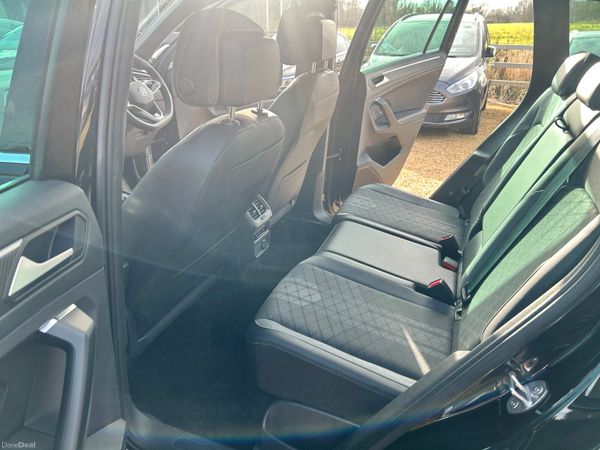 Volkswagen Tiguan RLINE 379148052