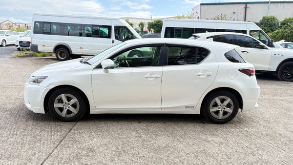 Lexus CT 1.8 Hybrid 2015 379158566
