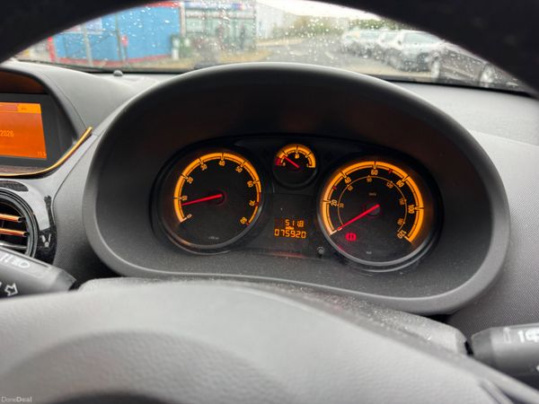 Vauxhall Corsa 2014 379165050