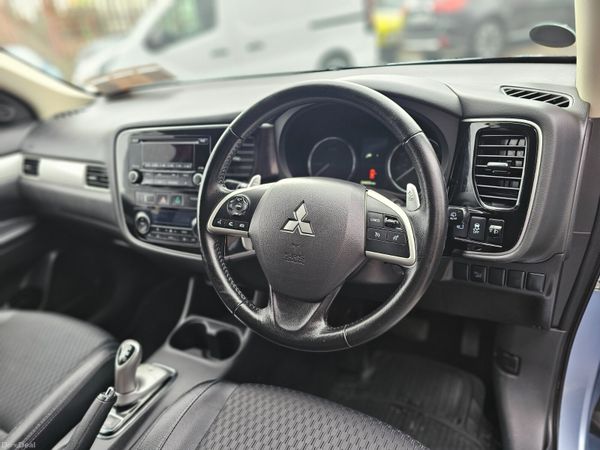 MITSUBISHI OUTLANDER PHEV 4X4 // 12/26 NCT 379165372