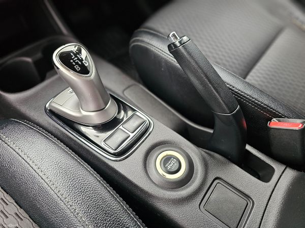 MITSUBISHI OUTLANDER PHEV 4X4 // 12/26 NCT 379165376