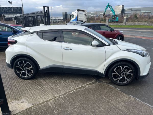 TOYOTA C-HR 2018, 1.8 HYBRID AUTO LOW KM HIGH SPEC 379101928