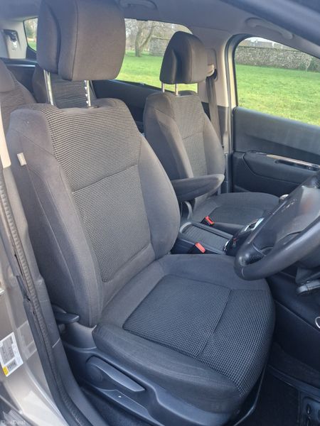 Peugeot 5008, 7 SEATS, VERY LOW KMS, NCT, DELIVERY 379115160