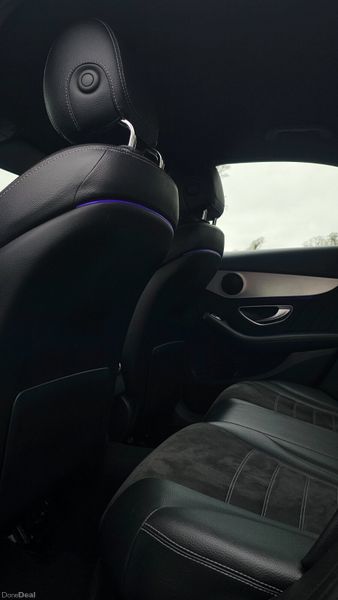 🔥 2019 Mercedes-Benz C Class 220D AMG Line  High 379118624