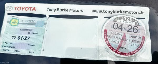 Toyota Yaris 2017 1.0 L petrol LOW KMS 379122266