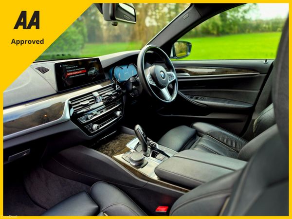 🔥2017 BMW 530E🔥(M-Sport+Warranty+89,000KM) 379123632