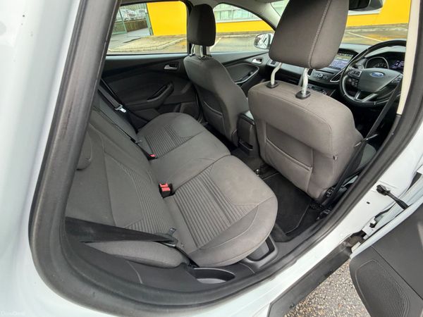 Ford Focus 1.0 Ecoboost Titanium 379127726