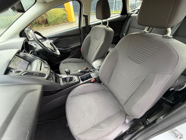 Ford Focus 1.0 Ecoboost Titanium 379127732