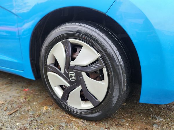 Honda Fit 2014 379131968