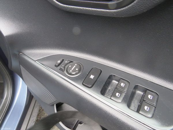 Kia Stonic 2018 5DR LOW MILEAGE  NCTD 28 379259928