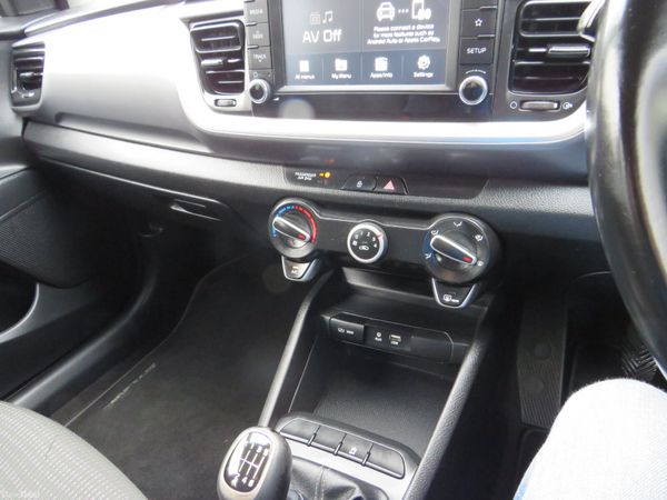 Kia Stonic 2018 5DR PETROL LOW MILEAGE 379260002