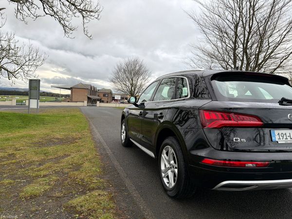 Audi Q5 2019 SE Quattro 40 S-Tronic 379280130
