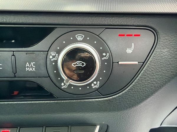 Audi Q5 2019 SE Quattro 40 S-Tronic 379280396