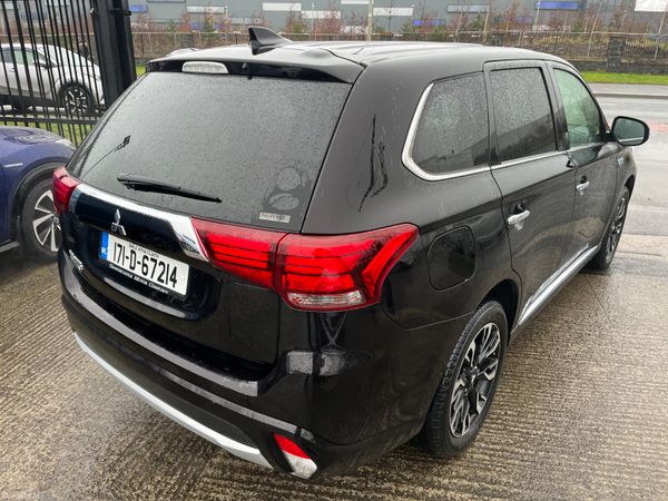 MITSUBISHI OUTLANDER 2017, 2.0 PHEV AUTO LOW KMS 379289410