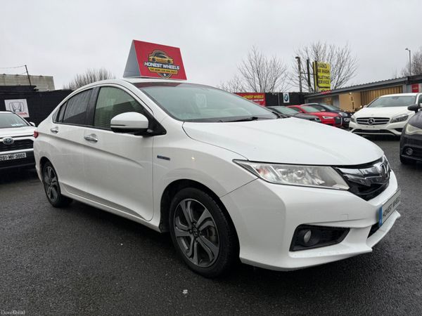 2015 Honda Grace 1.5L Hybrid Automatic 379293142