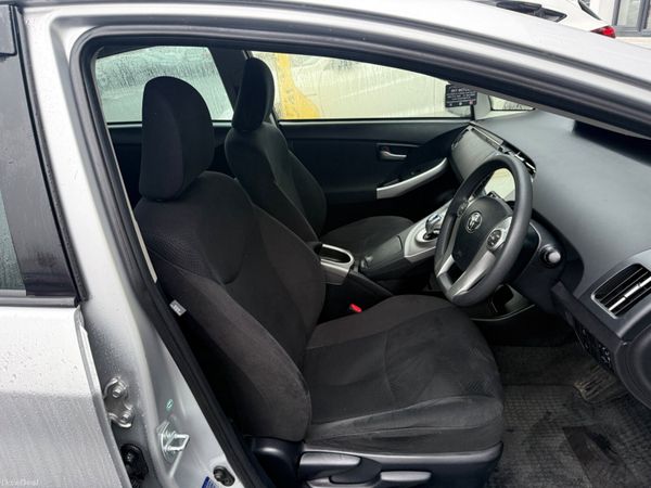 2015 Toyota Prius 1.8 Hybrid auto, 34K Miles 379294640