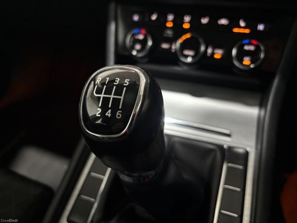 2020 Skoda Superb Style Estate 2.0 TDi 150 Bhp 379207720