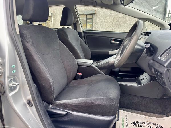 2014 Toyota Prius*FRESH NCT*TAX AUG 26* 379235549