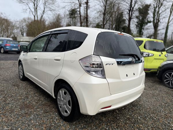 Honda Fit 2013 379382074