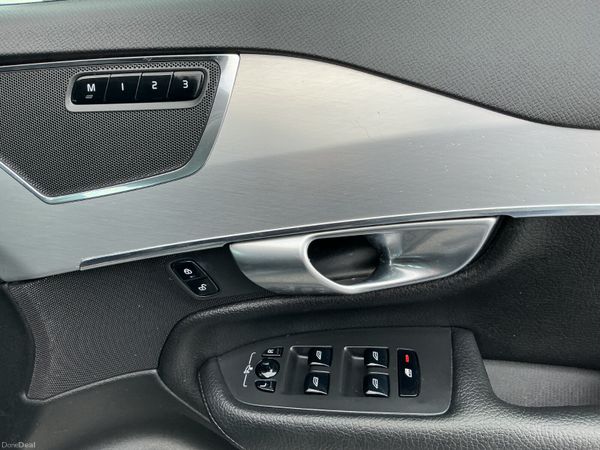 VOLVO XC90 D4 190 BHP AUTO MOMENTUM SPOTLESS 379386838