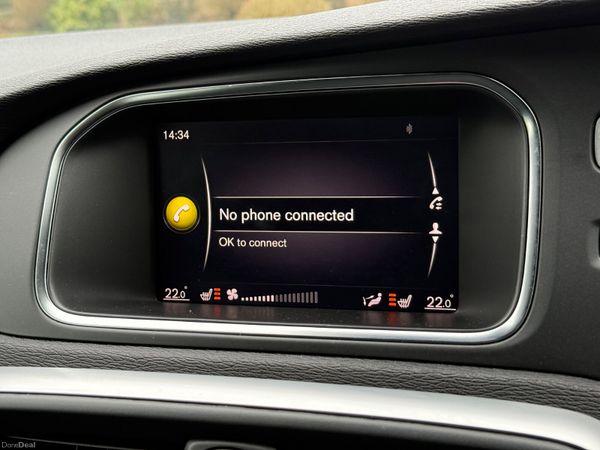 Now Reserved! Immaculate Auto 181 Volvo V40! 379398474