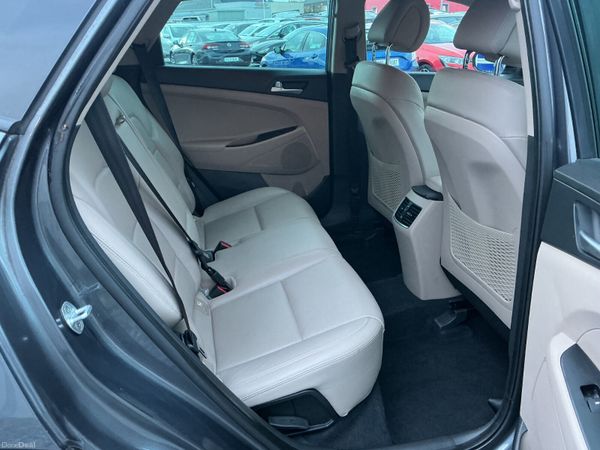 HYUNDAI TUCSON 1.7 EXECUTIVE LOW KMS TOP SPEC 379314476