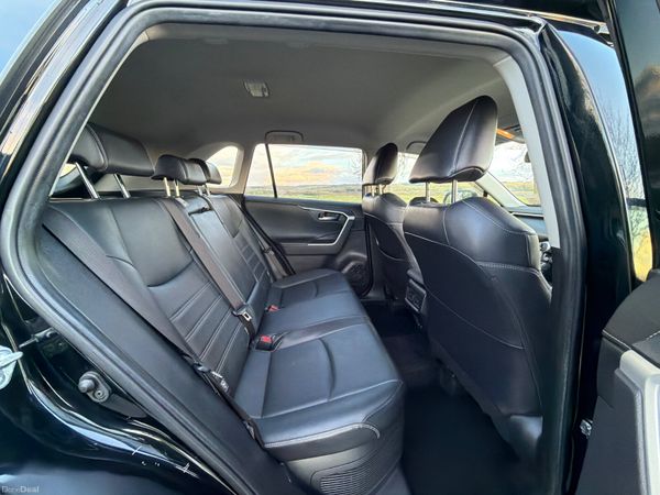 Toyota RAV4 2022 Hybrid Sol 2.5 Huge Spec 379441160