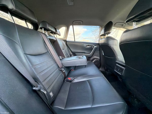 Toyota RAV4 2022 Hybrid Sol 2.5 Huge Spec 379441210