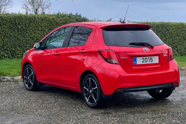 152 Toyota Yaris Sport 1.3  Manual VVT-i 379443904