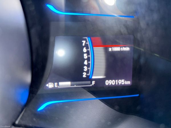 2015 HondaJazz/ Fit 1.5 Hybrid Automatic 379472184