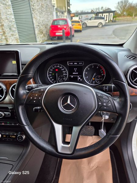 Mercedes-Benz B-Class 2012 379481664