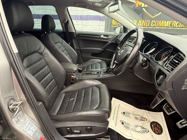 Volkswagen Golf Highline 2014 379484364