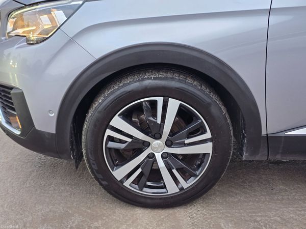 2020 PEUGEOT 5008 ALLURE HIGH SPEC 130BHP 7 SEATER 379404256