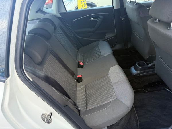 2015 Volkswagen Polo 1.2 Automatic,37K Miles 379421852