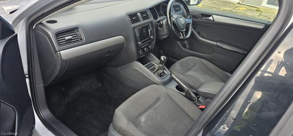 Volkswagen Jetta 2016 379429652