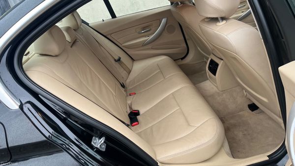 BMW 3-Series 2014 (Reserved) 379556788