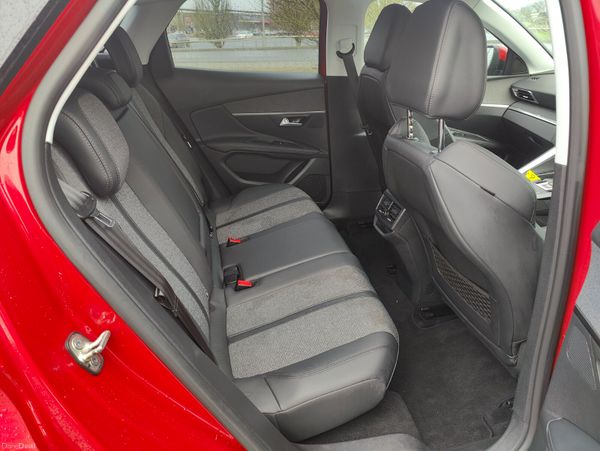 Peugeot 3008 2019 Automatic 379594710