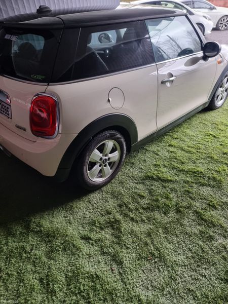 2014 Mini Cooper Automatic 379501164