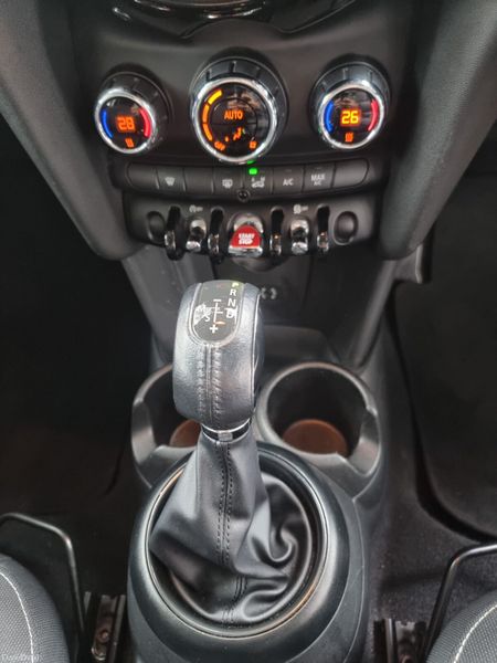 2014 Mini Cooper Automatic 379501238