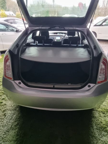 2014 Toyota Prius Automatic 379644462