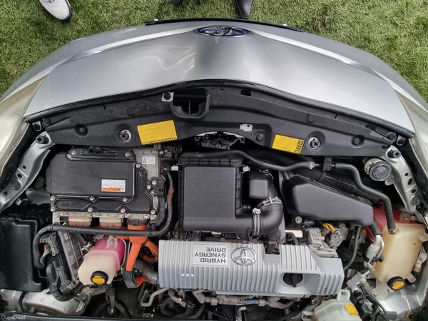 2014 Toyota Prius Automatic 379644648