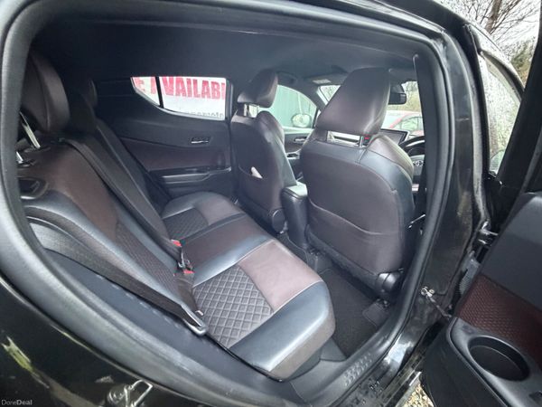 Toyota C HR 2018 379658530