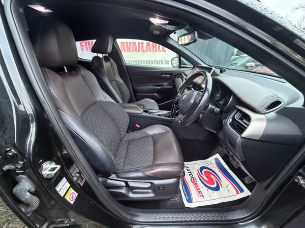 Toyota C HR 2018 379658538