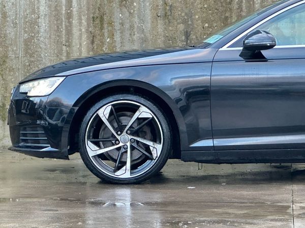 Audi A4 2016 379661238