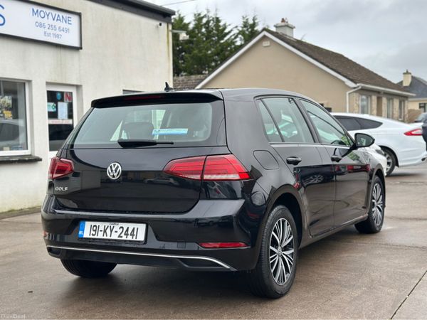 Volkswagen Golf SE NAV TDI 1.6 S 90PS 5DR 379668890