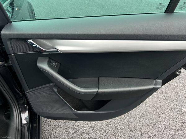 2019 (192) Skoda Octavia Sportline 2.0 TDI 150 BHP 379690878