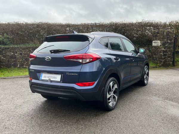 Hyundai Tucson 1.7 D Executive SE 379695792