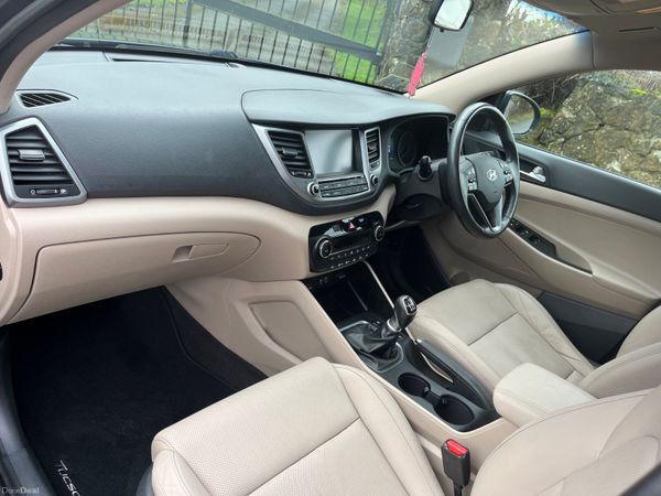 Hyundai Tucson 1.7 D Executive SE 379695864