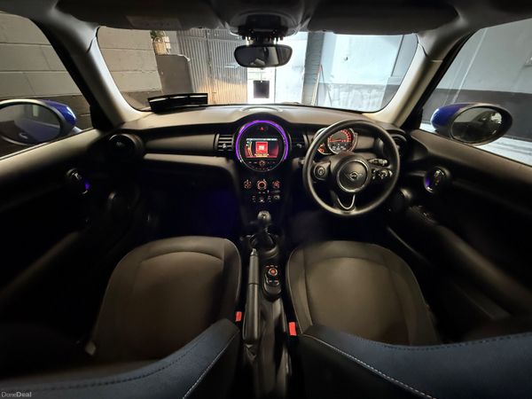 202 Mini 1.5 3 Door * V Low Klms * 379699638